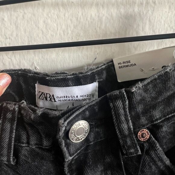 NWT ZARA Black Mom Fit High Rise Bermuda Denim Jean Shorts Womens 0 - Picture 5 of 5